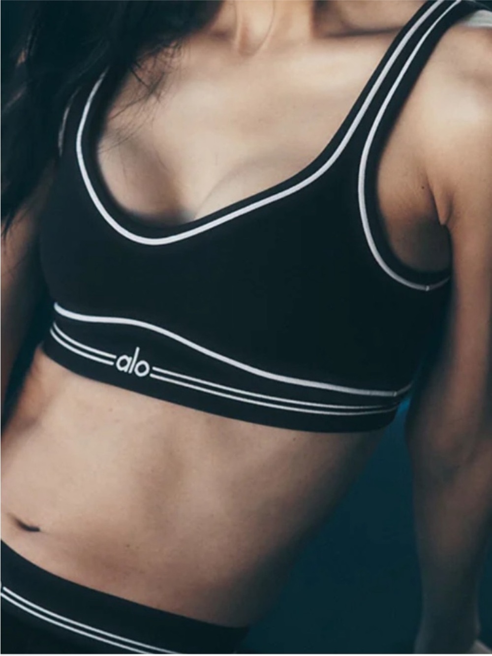 Alo Yoga Heart Throb Bra Black/White Sz M 8-10 W9680R